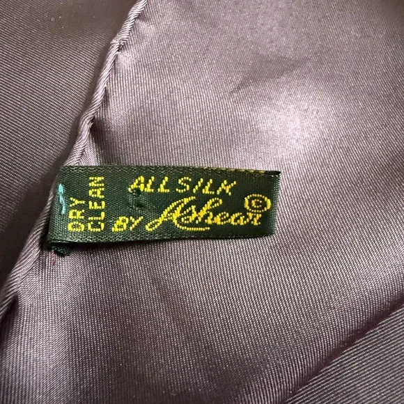 Bundle Five Luxurious Silk Pocket Square - Picture 5 of 12